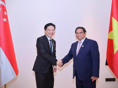 Thủ tướng đề nghị Singapore hỗ trợ Việt Nam xây dựng mô hình trung tâm đổi mới sáng tạo về khoa học dữ liệu quốc gia
