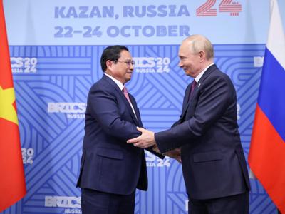 Thủ tướng Phạm Minh Chính hội đàm với Tổng thống Nga Vladimir Putin