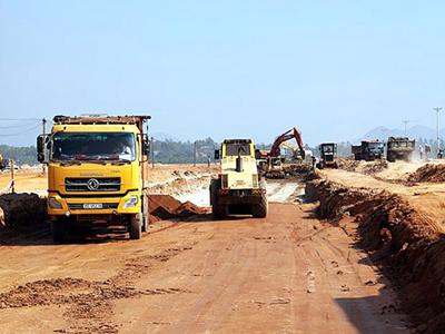 Tách giải phóng mặt bằng thành dự án riêng, trị "bệnh" giải ngân vốn đầu tư công chậm 