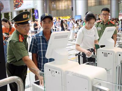 Thu hồi 58 nghìn tỷ đồng nợ thuế, cơ quan thuế sắp triển khai hoãn xuất cảnh tự động