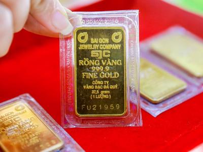 Vàng miếng “bốc hơi” 700 nghìn đồng mỗi lượng