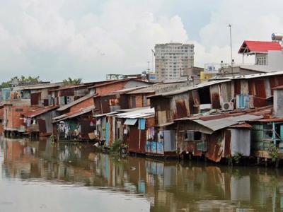 TP. Hồ Chí Minh tăng cường xử lý vi phạm xây dựng không phép trên hành lang sông, kênh, rạch