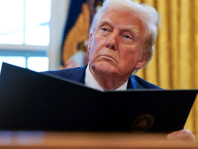 Ông Trump ký sắc lệnh đánh thuế hàng hóa từ Canada, Mexico và Trung Quốc, không có trường hợp ngoại lệ