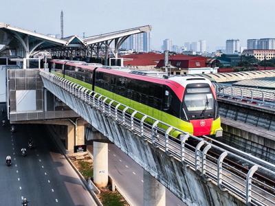 Đã có 3,4 triệu lượt khách sử dụng tuyến metro Nhổn - ga Hà Nội sau 6 tháng vận hành 