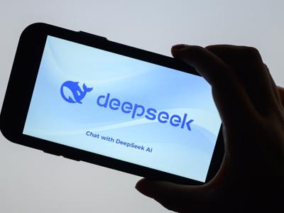 DeepSeek bắt đầu tìm cách kiếm tiền từ AI