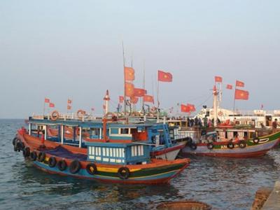 Thứ trưởng Phùng Đức Tiến: Quyết tâm gỡ thẻ vàng IUU với phương châm đối diện chứ không đối phó
