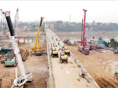 Phấn đấu hợp long cầu Phong Châu mới vào dịp Quốc khánh