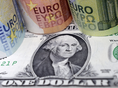 Đồng euro lập đỉnh mới, dìm đồng USD xuống đáy