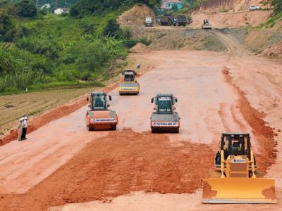 Bộ Xây dựng siết chặt quản lý, ngăn chặn lãng phí trong các dự án