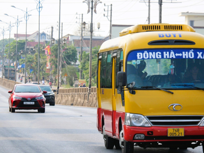 Quảng Trị thông qua 14 nghị quyết lớn