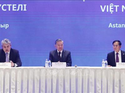 Tổng Bí thư Tô Lâm dự tọa đàm bàn tròn doanh nghiệp Việt Nam - Kazakhstan