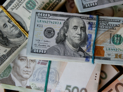 Rục rịch gia nhập EU, Ukraine tính neo đồng nội tệ vào euro thay USD