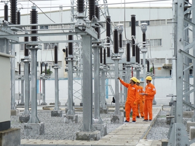 Tăng giá bán lẻ điện bình quân thêm 4,8% 