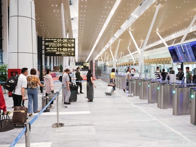 Vừa khánh thành, Nhà ga T3 Tân Sơn Nhất đã bị “dột”, Cục Giám định yêu cầu xử lý dứt điểm