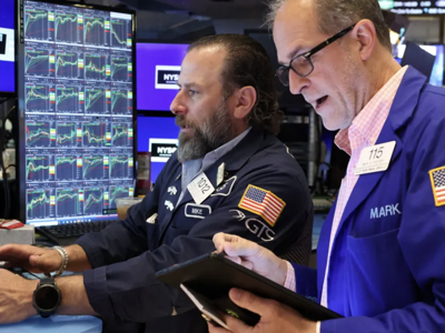 S&P 500 lấy lại toàn bộ mức giảm từ đầu năm, giá dầu tăng mạnh