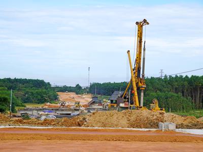 Quảng Trị gấp rút giải phóng mặt bằng cho hai dự án giao thông trọng điểm