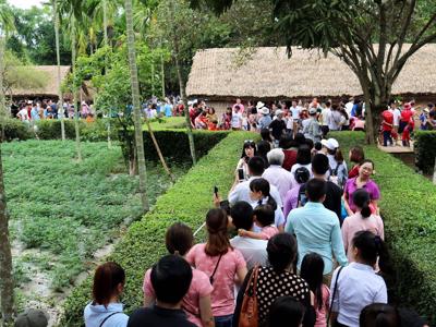 Tỉnh Nghệ An cần xây dựng các sản phẩm du lịch mới để cải thiện tình trạng mùa vụ 