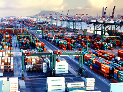Đẩy mạnh phát triển logistics để hỗ trợ xuất khẩu trước chính sách thuế của Hoa Kỳ 