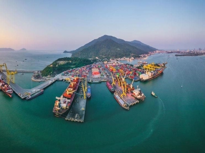 Phát triển kinh tế biển phải gắn với bảo vệ đại dương