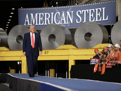 Ông Trump tuyên bố tăng thuế quan thép lên 50%