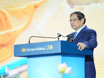 Thủ tướng Phạm Minh Chính: "Vietnam Airlines phải “bay cao, vươn xa, trải dài trên khắp 5 châu 4 biển”