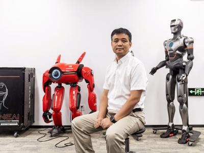 Nguồn nhân lực thiếu hụt, Trung Quốc thí điểm ứng dụng robot trên toàn quốc