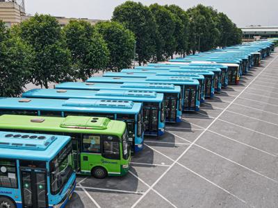 Hà Nội : Chuyển đổi 100% xe buýt sử dụng xăng, dầu diesel sang dùng điện và năng lượng xanh vào năm 2030