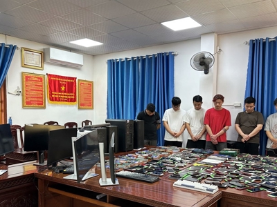 Đường dây mua bán 3.000 tài khoản ngân hàng bị bóc gỡ: Hé lộ chiêu trò dụ học sinh, sinh viên