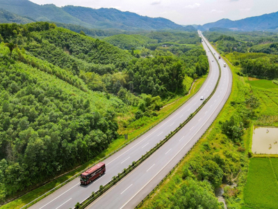 Đề xuất mở rộng cao tốc Yên Bái - Lào Cai theo hình thức xây dựng công trình khẩn cấp