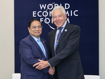 Chủ tịch WEF: Cộng đồng doanh nghiệp WEF rất quan tâm tới Việt Nam