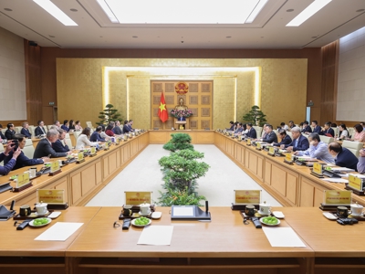 Thứ trưởng Bộ Tài chính: Việt Nam không muốn trở thành "thiên đường về thuế" để thu hút các định chế tài chính