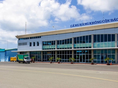 Lượng khách tăng gần 10%, Cảng hàng không Côn Đảo tăng cường năng lực phục vụ dịp cao điểm hè
