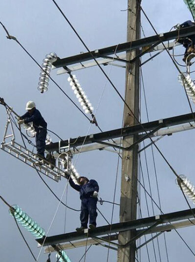 Thúc đẩy hợp tác mua bán điện, than giữa Việt Nam và Lào