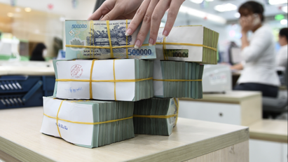 Ngân hàng có vốn nhà nước chỉ được chia cổ tức bằng cổ phiếu khi đáp ứng 2 điều kiện