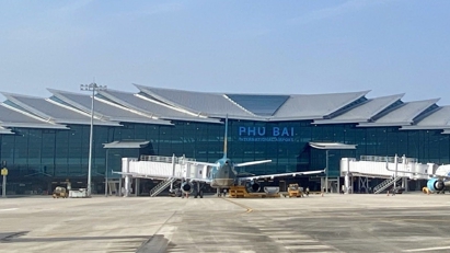 Huế tìm giải pháp để khai thác hiệu quả Cảng hàng không quốc tế Phú Bài