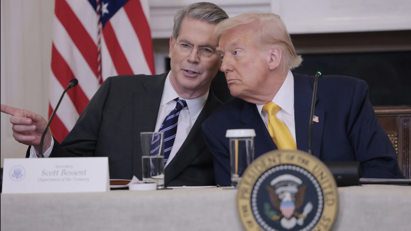 Tổng thống Trump bác bỏ khả năng bổ nhiệm ông Bessent vào ghế chủ tịch Fed