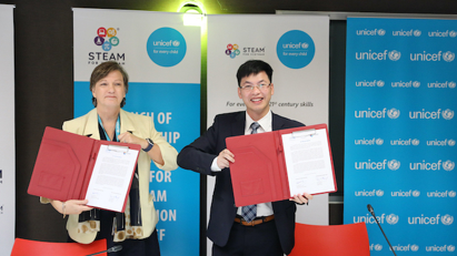 Educate Vietnamese children about digital technology