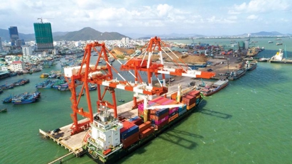 Vietnam plans to invest in developing seaport system
