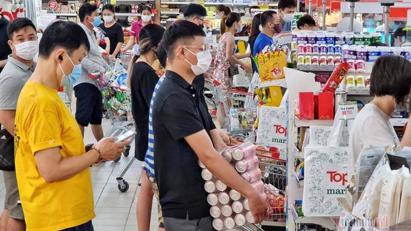 Concern over Covid-19 spreading through food distribution