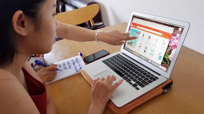 Thương mại qua đối thoại trực tuyến: Cơ hội để doanh nghiệp "chiếm lĩnh trái tim" khách hàng
