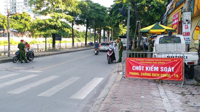 Hà Nội: Xử phạt hơn 1.300 trường hợp vi phạm phòng, chống dịch