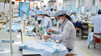 4,500 HCMC businesses to dismiss workers