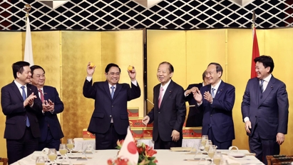 Thủ tướng Phạm Minh Chính tiếp cựu Thủ tướng Nhật Bản Suga Yoshihide, dự lễ xuất quýt Unshu sang Việt Nam