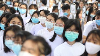 Hà Nội xem xét kế hoạch đưa học sinh THPT trở lại trường từ 6/12