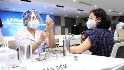 PM calls for vaccinations to be sped up