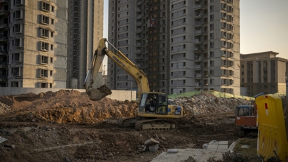 Lại đến hạn trả nợ, Evergrande cố đẩy nhanh tiến độ dự án để có tiền