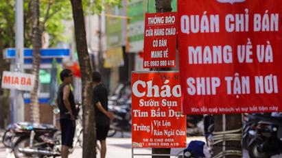 Cấm bán hàng tại chỗ khiến sức đề kháng của ngành ăn uống giảm sút?