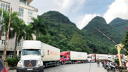 Talks needed to smooth goods distribution at border gates