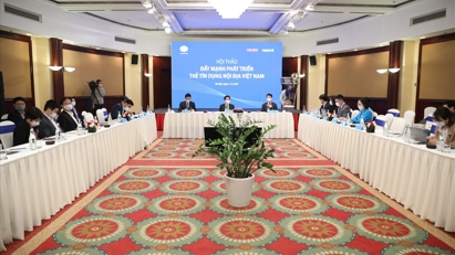 Ai đang tạo nên “ma trận phí” thẻ tín dụng ở Việt Nam?