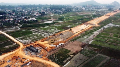 Đề xuất sử dụng cát biển, tro xỉ đắp nền đường, thí điểm dự án giao thông khu vực đồng bằng sông Cửu Long